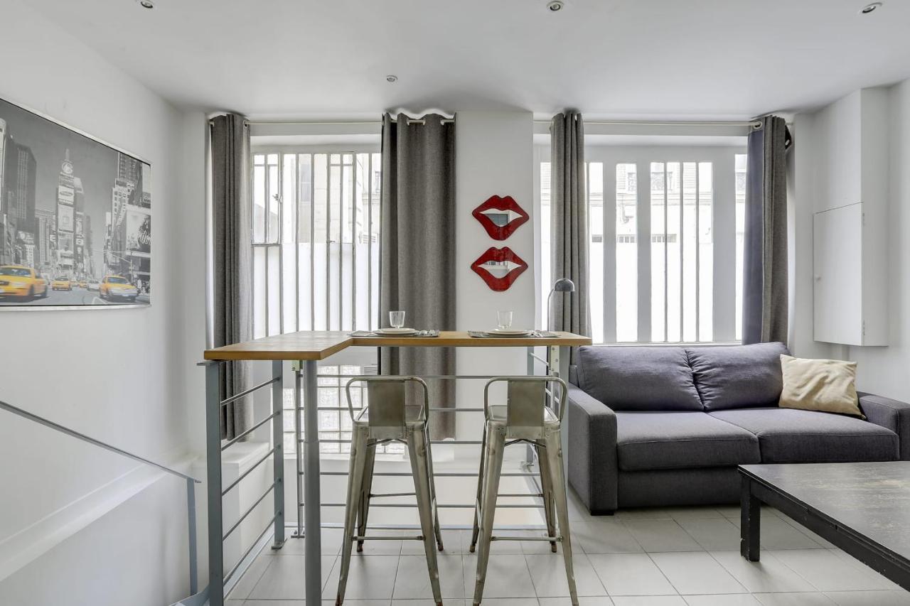 Appartement 170 Angouleme Large Duplex Style Apt With1 Bdr Central Paris